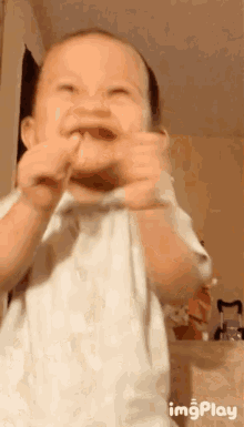 Baby Clapping GIFs | Tenor